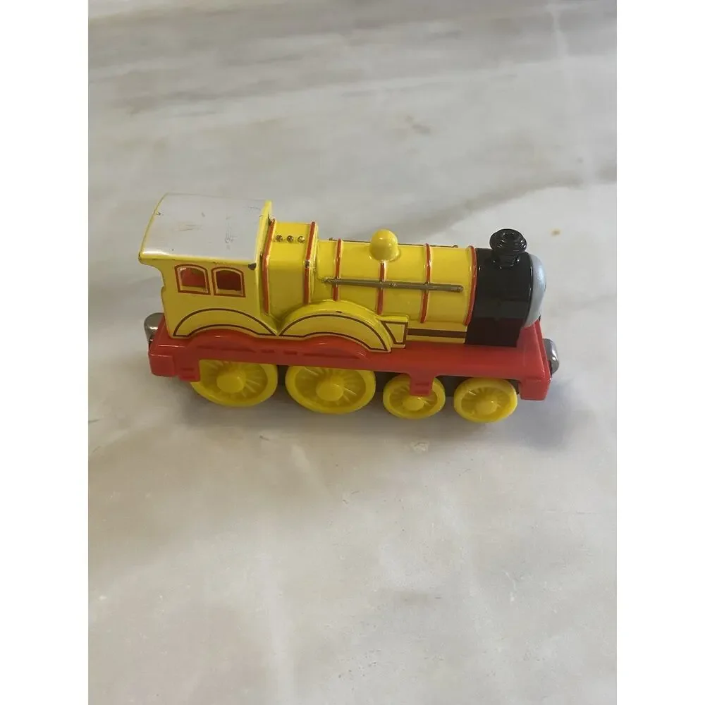 Thomas the Train Molly Tank Engine Diecast Metal Friends Yellow Take Play 2006
